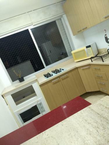 Excelente Apartamento E Localiza��o Perto Da Praia De Bc