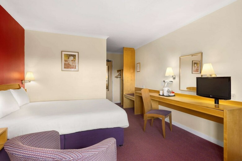 Hotel Days Inn Hamilton