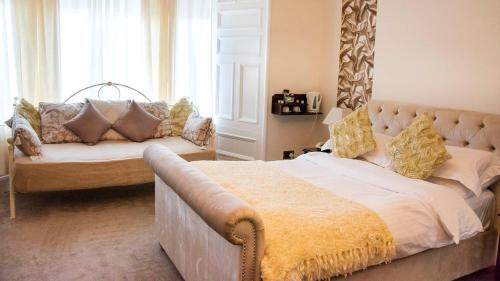 Avonbridge Hotel