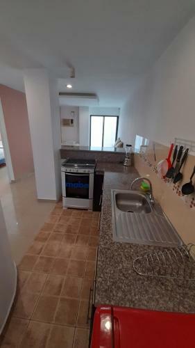 Apartamento Suites Y Habitaciones En Edificaci�n Amaralto