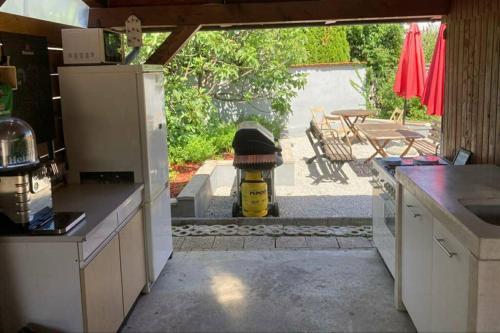 Apartamento Huge Bbq Garden, Spacious Flat, Ac, Free Parking 1