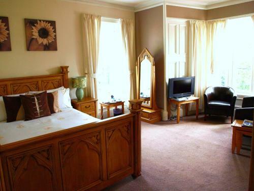 The Coach House Hotel