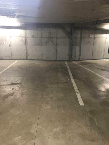 New Apartment With Private Parking, Tv & Internet