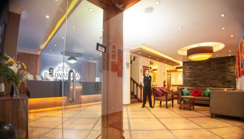 Hotel Intiwatana El Tambo ***
