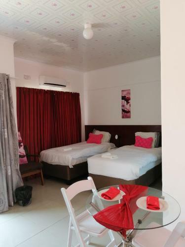 Looks Cottages Self Catering Apartments