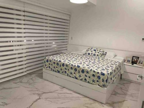 Apartamento Duplex Nuevo Con Vista Al Mar Y Piscina