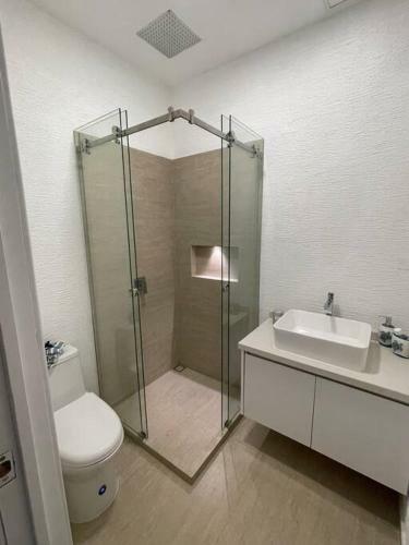 Apartamento Duplex Nuevo Con Vista Al Mar Y Piscina
