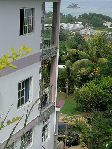Creole Cottage Apartment