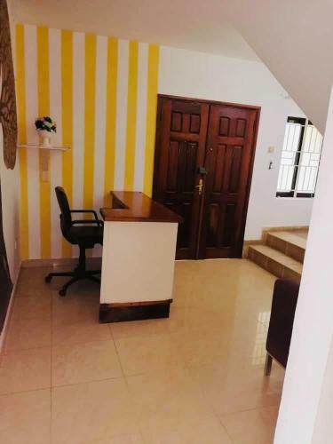 Hostal Zunox Guest House