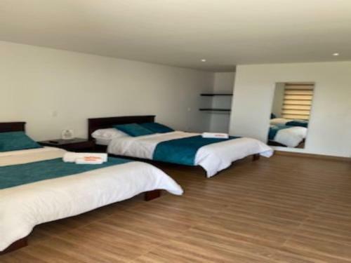 Hotel Takuara