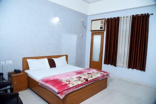 Hotel Sevakunj Goverdhan