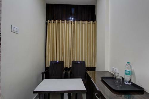 Collection O 38566 Mk Hotel And Lodge