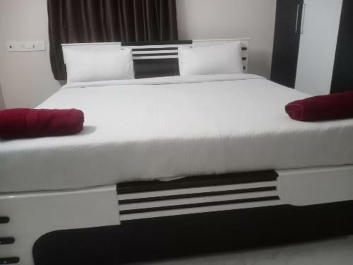 Hotel Oyo Flagship 83134 J3 Luxury Rooms