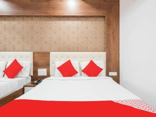 Hotel Oyo 78730 Navya Grand Lodge