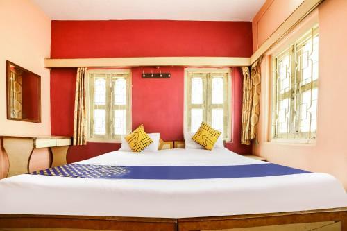 Spot On 62738 Hotel Alankar