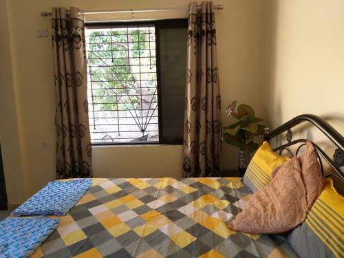 Hostal Shubham Harnai Holidays