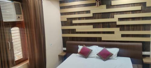 Aashirwad Hotel & Restaurant