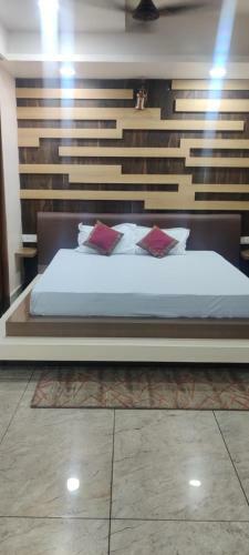 Aashirwad Hotel & Restaurant