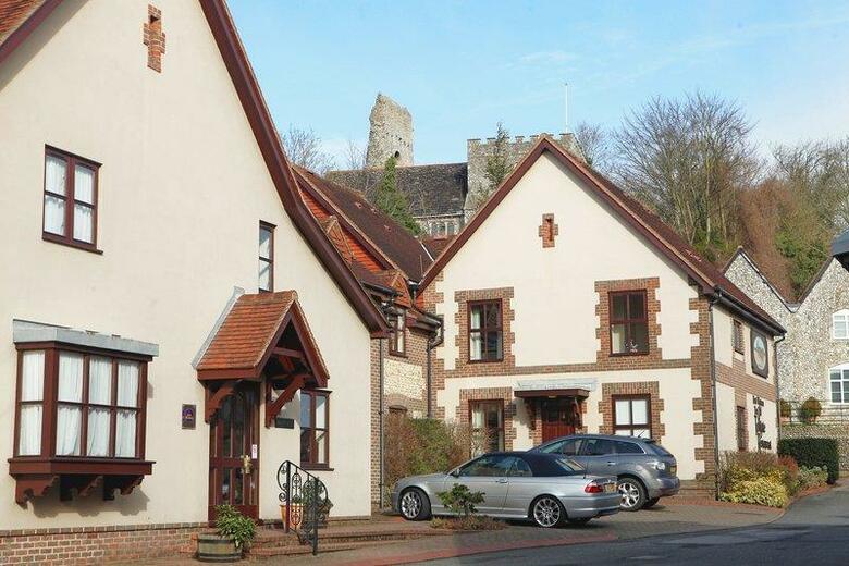 Best Western Old Tollgate Hotel & Restaurant