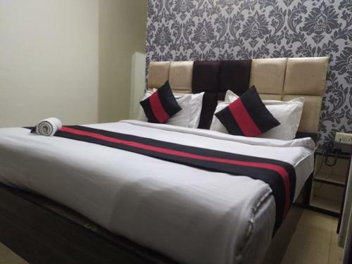 Staygo Hotel Near Haridwar Railway Station