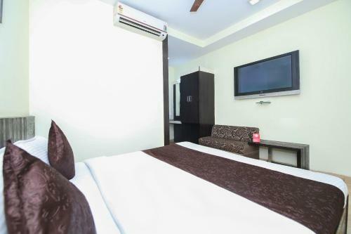 Oyo 2155 Hotel Wardhman