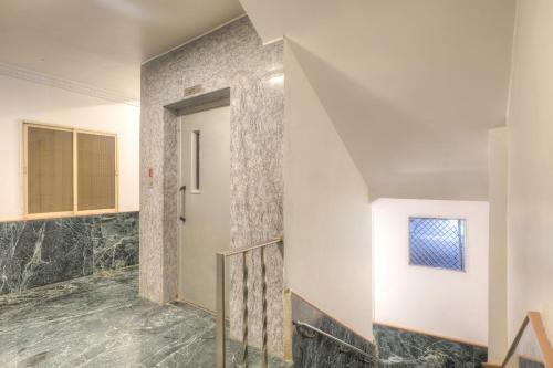 Hotel Oyo Flagship 77054 Kamla Kunj Rajendra Nagar