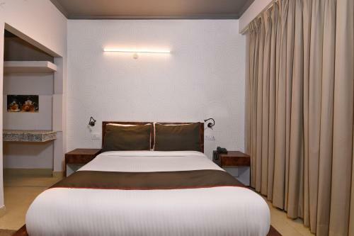 Collection O 46143 Hotel Ratiram Palace