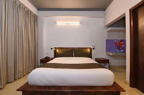 Collection O 46143 Hotel Ratiram Palace