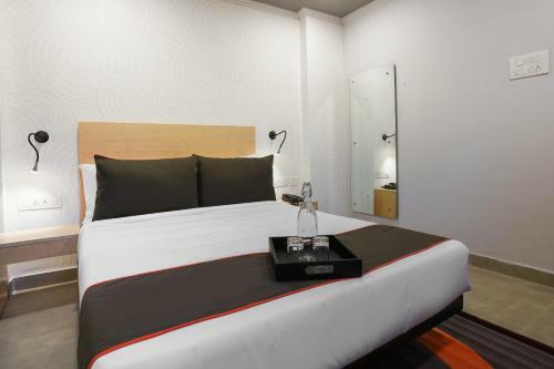 Hotel Collection O 42514 Banjara Hills