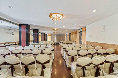 Hotel Capital O 46248 Marjan International