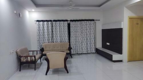 Hotel Cyc 008 Udaya Elite Apartment