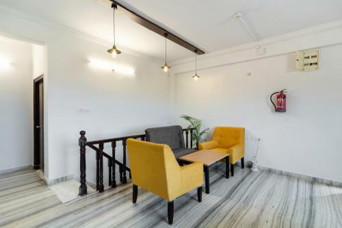 Hotel Silverkey Executive Stays 36044 Hanumanth Nilayam