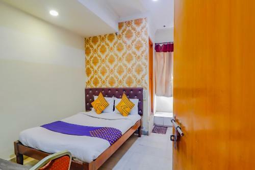 Hotel Spot On 78138 New Hi-tech Lodge