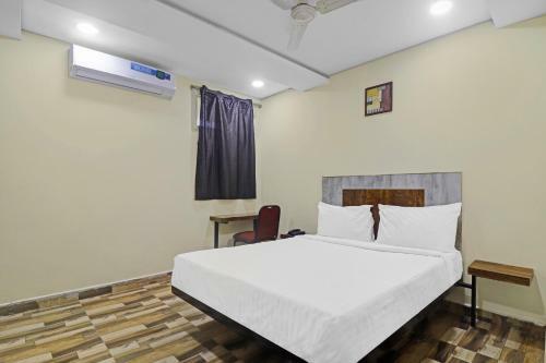 Hotel Capital O 85402 Sri Sai Regency
