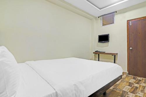Hotel Capital O 85402 Sri Sai Regency