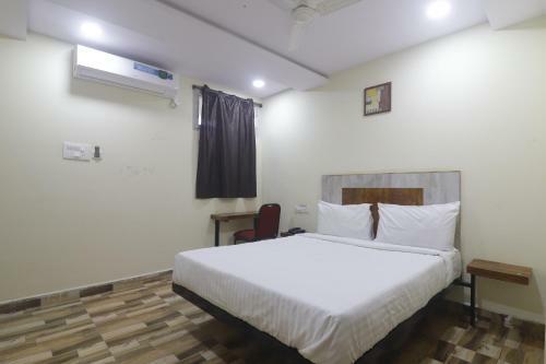 Hotel Capital O 85402 Sri Sai Regency