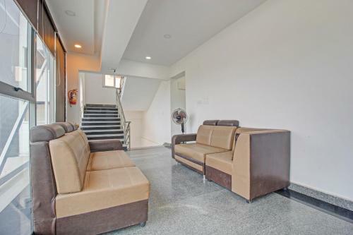 Hotel Oyo Flagship 84866 Gbr Luxury Stay
