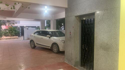 Homewood Suites ( Service Apartments)