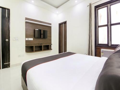 Hotel Collection O 74733 Grewal Residency