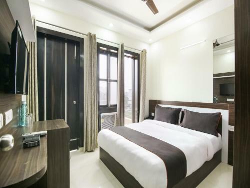 Hotel Collection O 74733 Grewal Residency