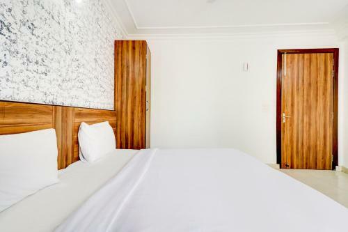 Hotel Oyo 80176 Collection O Star Key Residency