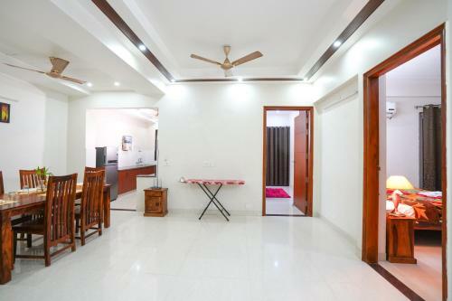 Lime Tree Hospitality Three Bhk Apartment Artemis Gurgaon