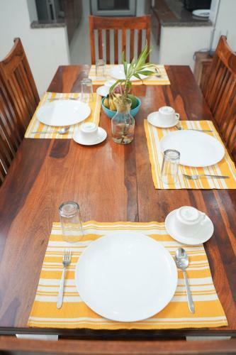 Lime Tree Hospitality Three Bhk Apartment Artemis Gurgaon