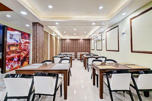 Townhouse 668 Hotel Vaishali Grand
