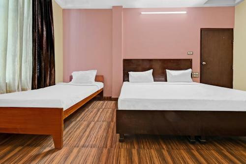 Oyo 85978 Hotel Bharat Palace