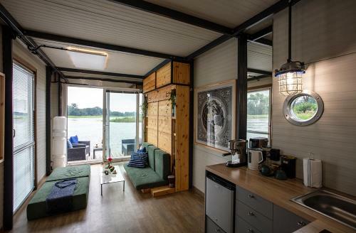 Lovely Floating House In A Romantic Little Town