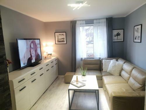 Apartament Dwupokojowy Trzynastka - Strze?ony Parking