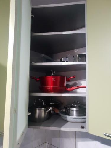 Apartament Dwupokojowy Trzynastka - Strze?ony Parking