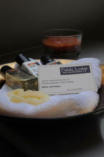 Fields Lodge Bed & Breakfast