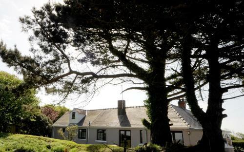 Fields Lodge Bed & Breakfast